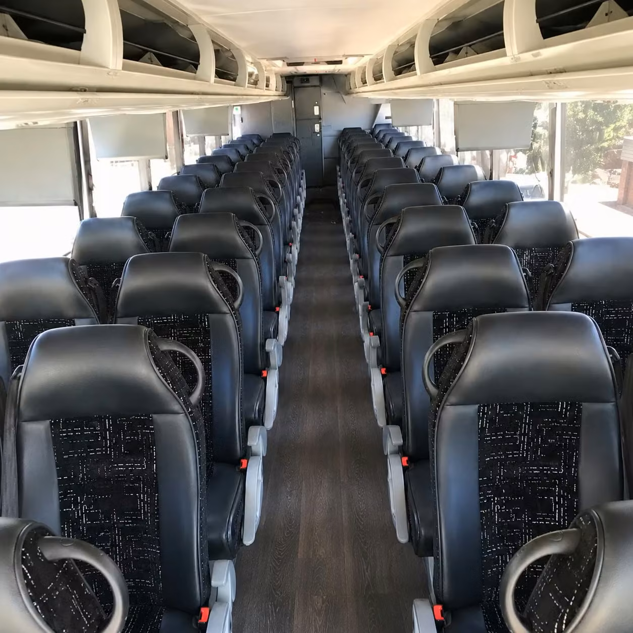 charter buses to the discovery cube orange county and science focused field trips