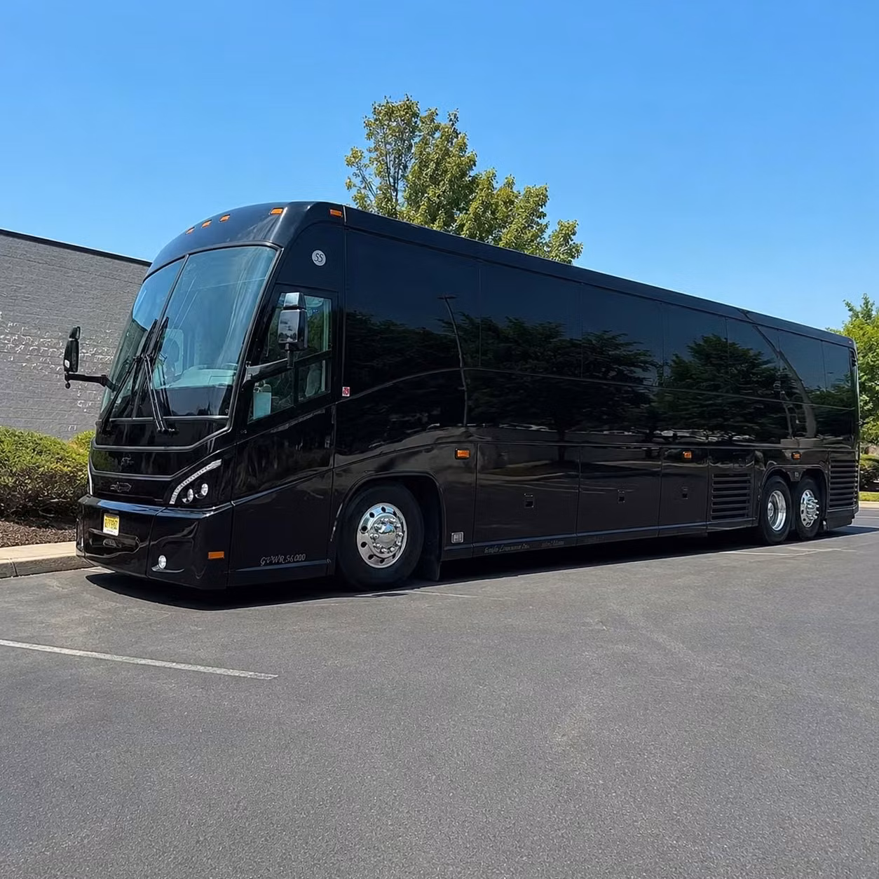 find the right long distance bus for your fullerton group without the runaround