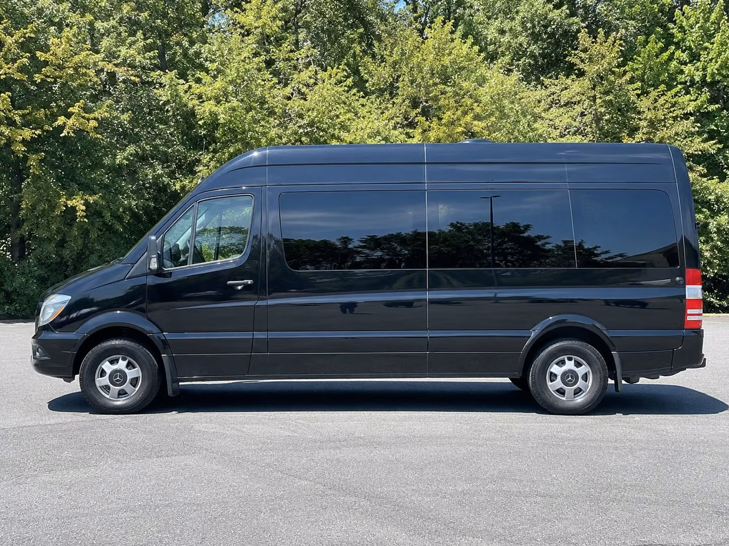 fullerton sprinter limo rental