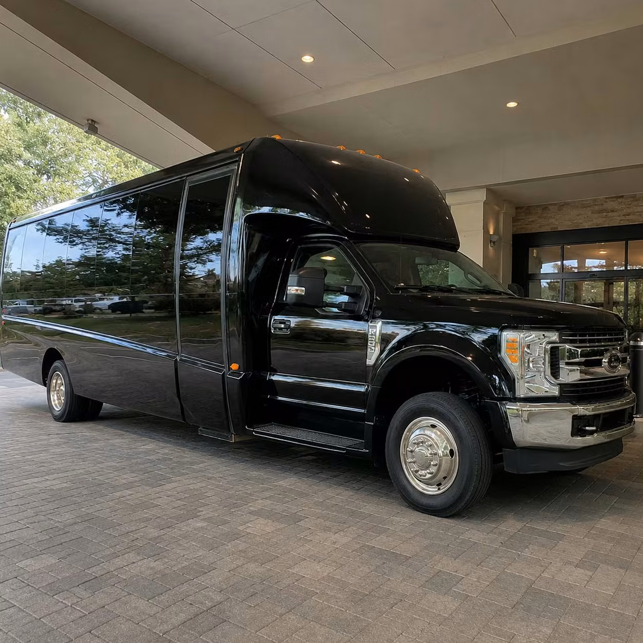 minibus rentals in fullerton for smaller prom groups that still want to ride together