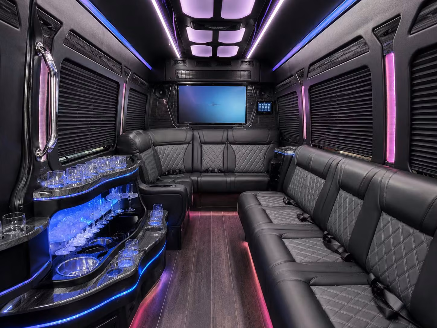 prom night dinner shuttle buses from fullerton restaurants to your venue